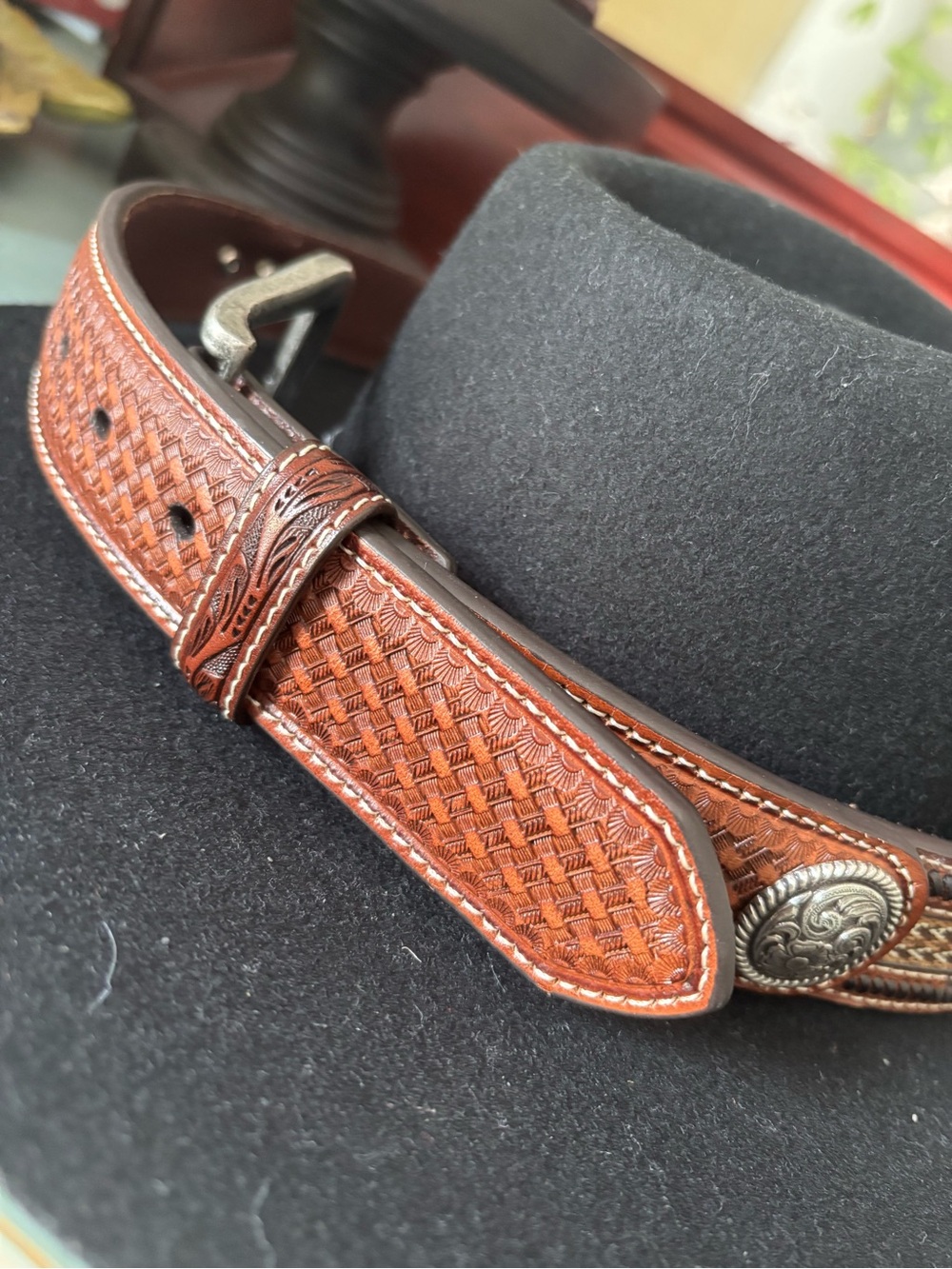 Brown Tooled Leather Belt with Silver Conchos 32 (32-36”) NWOT